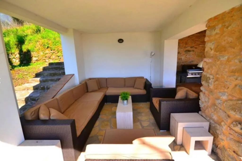 Holiday Villa With Private Pool, Spectacular Views And Close To Lucca Pisa Florence Valdottavo Italy